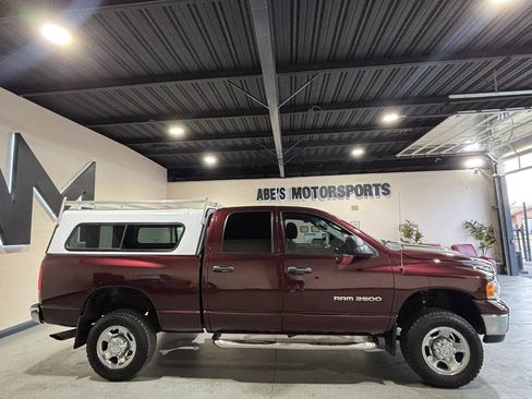 Used 2004 Dodge Ram 2500 Truck SLT w/ Trailer Tow Group AWD/4WD image 4