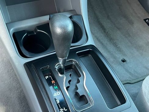 Used 2010 Toyota Tacoma PreRunner image 25