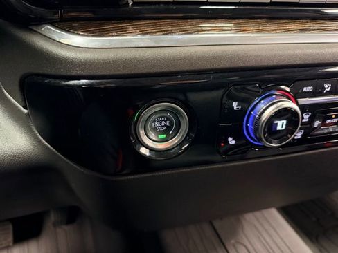 Certified 2024 GMC Sierra 1500 Elevation image 18