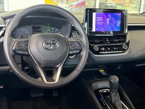 Certified 2024 Toyota Corolla SE w/ SE Package FWD image 32