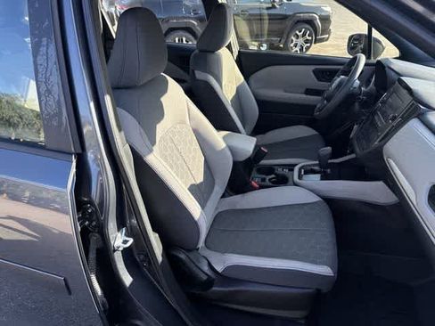 Used 2025 Subaru Forester AWD/4WD image 20