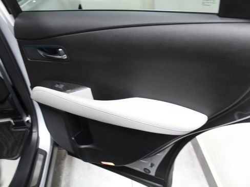 Used 2013 Lexus RX 350 AWD w/ Navigation Pkg image 27