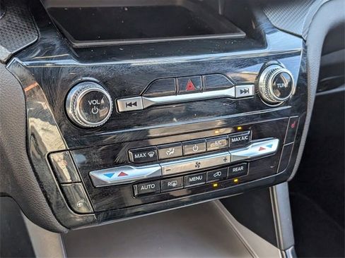 Certified 2023 Ford Explorer ST image 21