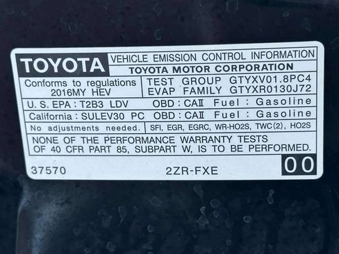 Used 2016 Toyota Prius Three w/ Advanced Technology Package image 43