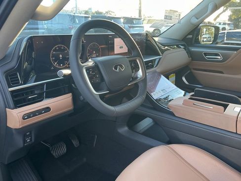 New 2026 INFINITI QX80 Luxe w/ Cargo Package AWD/4WD image 25