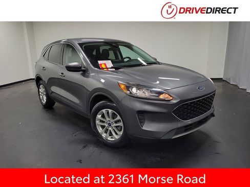Used 2021 Ford Escape SE image 1