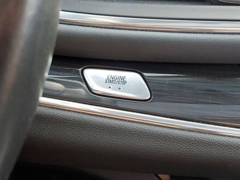 Used 2020 Buick Enclave Essence w/ Sport Touring Edition image 22