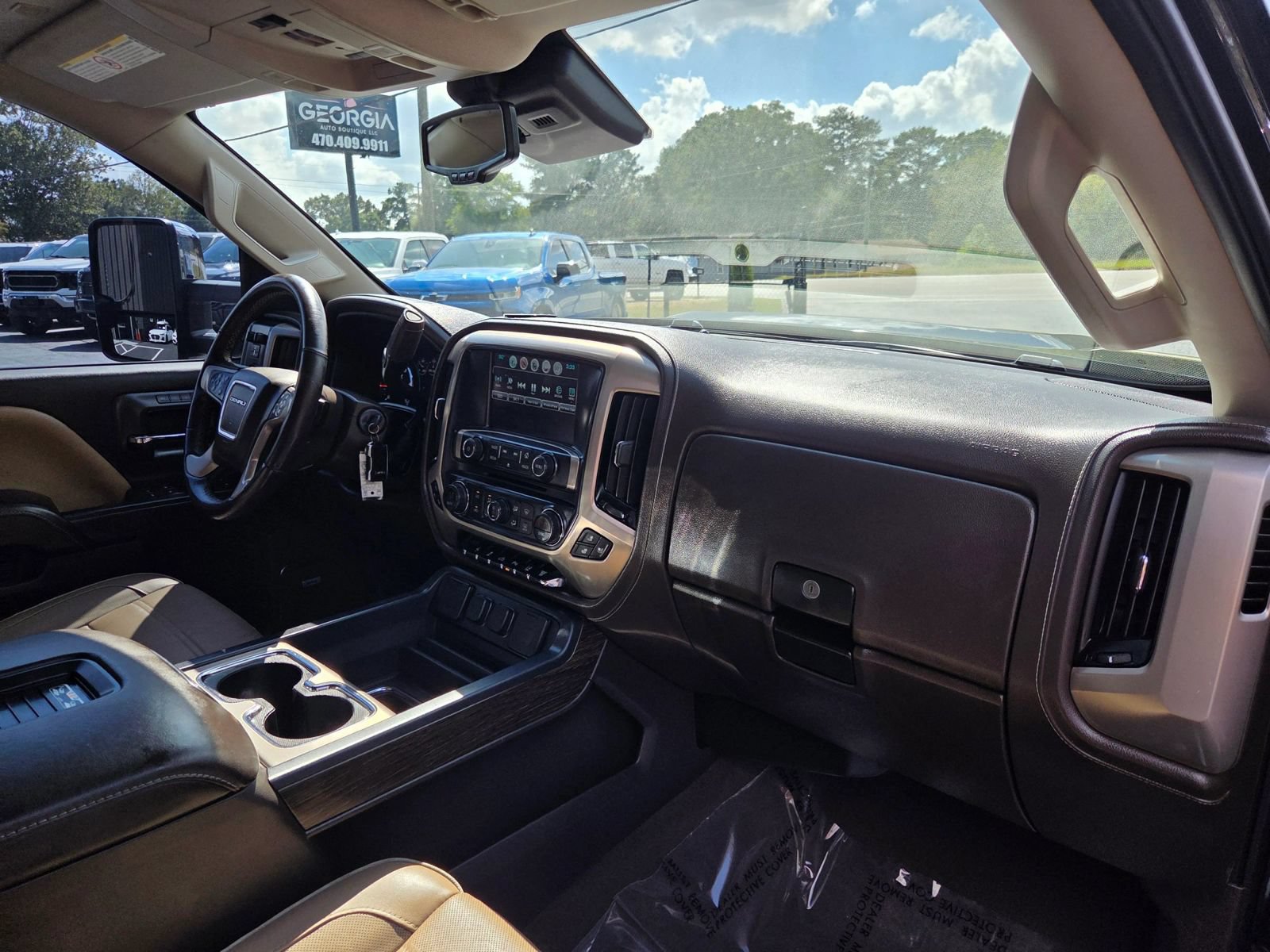 Used 2019 GMC Sierra 3500 Denali w/ Duramax Plus Package AWD/4WD image 14