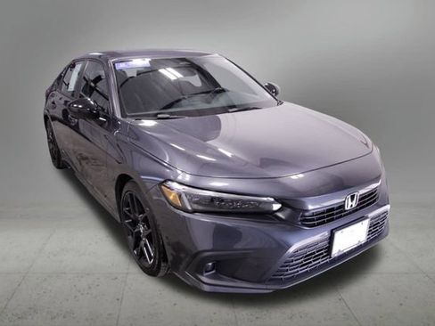 Certified 2024 Honda Civic Sport image 9
