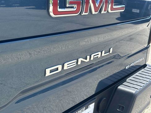 Used 2024 GMC Sierra 1500 Denali w/ Technology Package AWD/4WD image 32