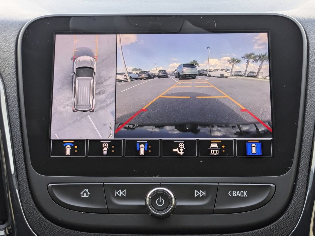 Certified 2023 Chevrolet Equinox RS FWD image 24