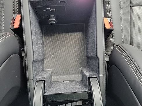 Used 2026 Volvo XC90 B6 Ultra w/ Protection Package AWD/4WD image 45