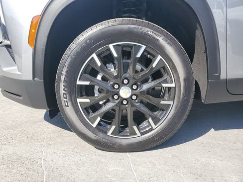 New 2026 Chevrolet Traverse LT FWD image 7