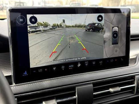 Certified 2024 Lincoln Corsair AWD w/ Equipment Group 101A image 18