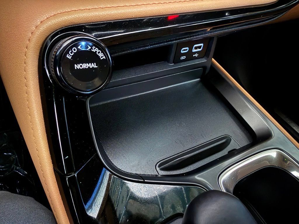 Certified 2025 Lexus NX 250 FWD image 22