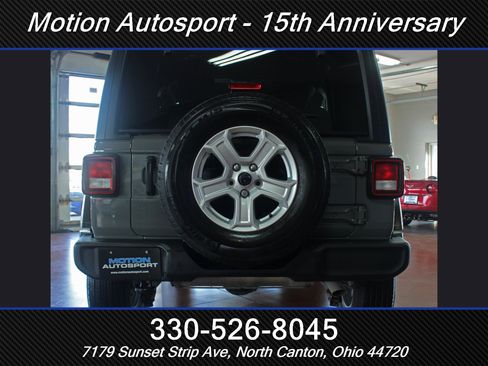 Used 2021 Jeep Wrangler Sport S image 9