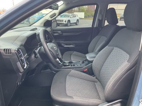Used 2024 Ford Ranger XLT w/ FX4 Off-Road Package AWD/4WD image 2