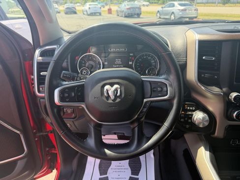 Used 2022 RAM 1500 Laramie AWD/4WD image 19