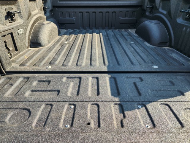 Used 2023 Ford F150 Raptor AWD/4WD image 31