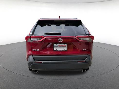 Used 2023 Toyota RAV4 XLE Premium FWD image 5