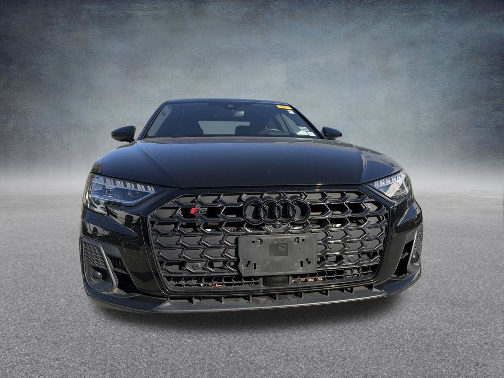 Used 2023 Audi S8 AWD/4WD image 7