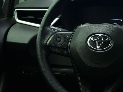 Used 2024 Toyota Corolla LE image 10