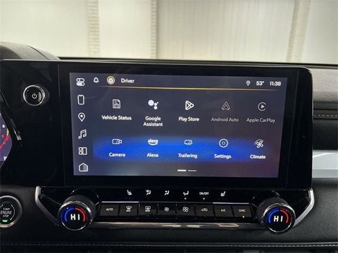 Certified 2024 Chevrolet Colorado LT w/ LT Convenience Package II image 13