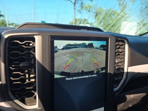 Used 2024 Ford Ranger XL w/ Trailer Tow Package RWD image 15