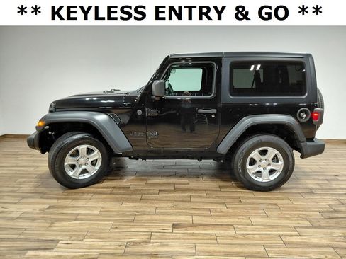 Used 2022 Jeep Wrangler Sport S image 8