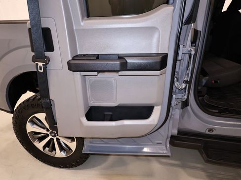 Used 2019 Ford F150 XL w/ Equipment Group 101A Mid AWD/4WD image 15