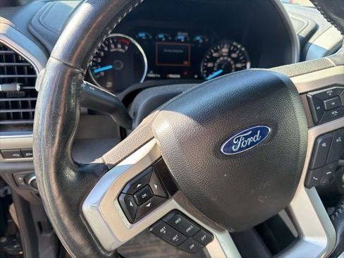 Used 2018 Ford F150 Lariat w/ Equipment Group 502A Luxury image 23
