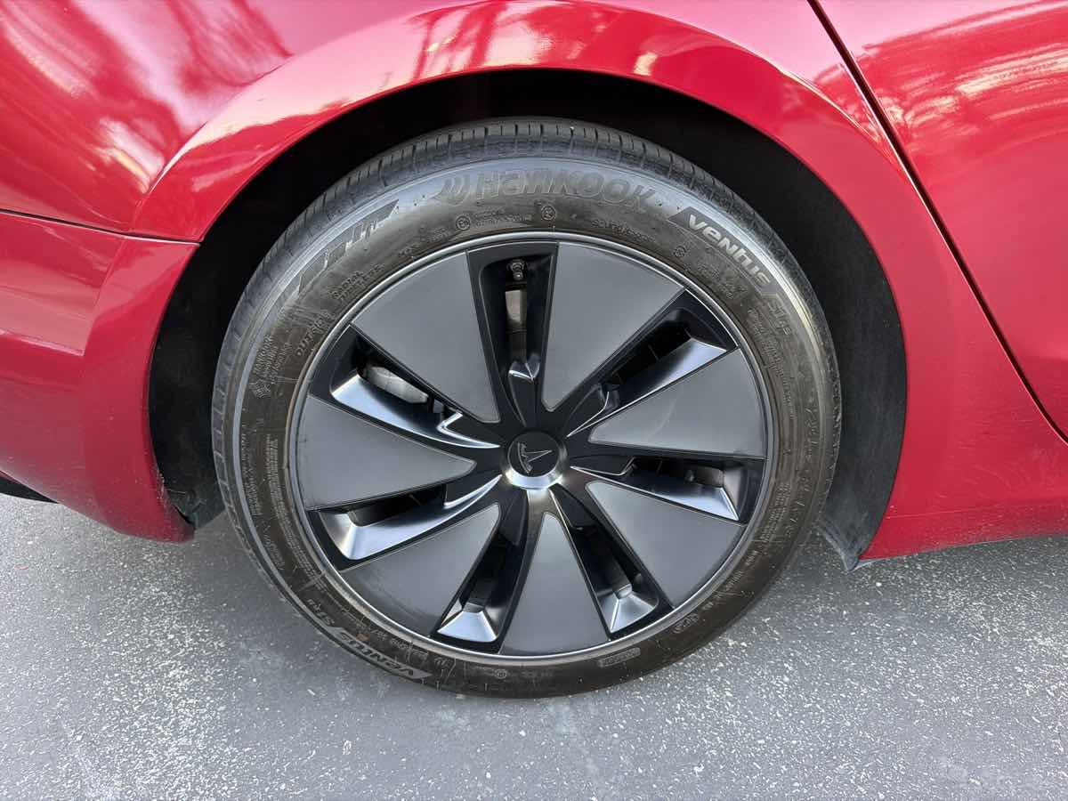 Used 2025 Tesla Model 3 Long Range RWD image 35