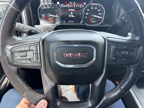 Used 2020 GMC Sierra 1500 AT4 w/ AT4 Premium Package image 19