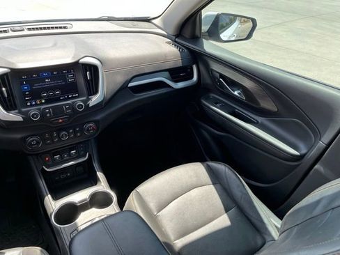 Used 2020 GMC Terrain SLT w/ Preferred Package FWD image 11