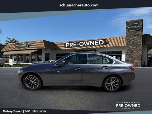 Used 2020 BMW 330i Sedan w/ Convenience Package RWD image 4