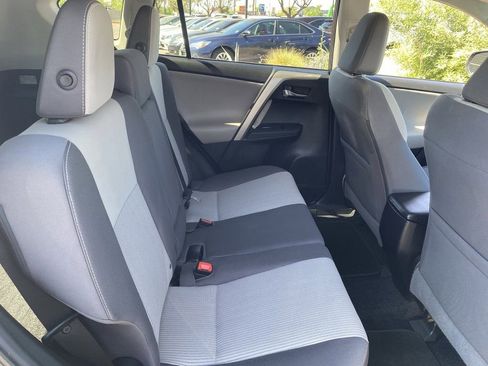 Used 2014 Toyota RAV4 XLE FWD image 15