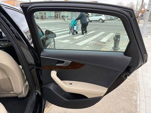 Used 2017 Audi A4 2.0T Premium image 23