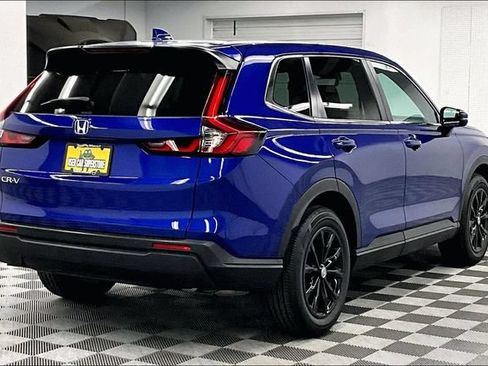 Used 2025 Honda CR-V EX-L image 13