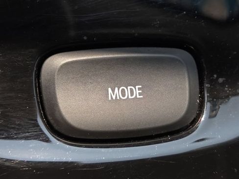 Used 2023 Buick Envision Preferred AWD/4WD image 30