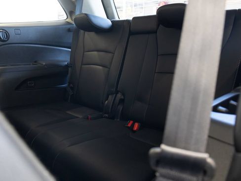 Used 2022 Honda Pilot Touring image 21
