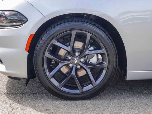 Used 2023 Dodge Charger SXT w/ Blacktop Package image 10