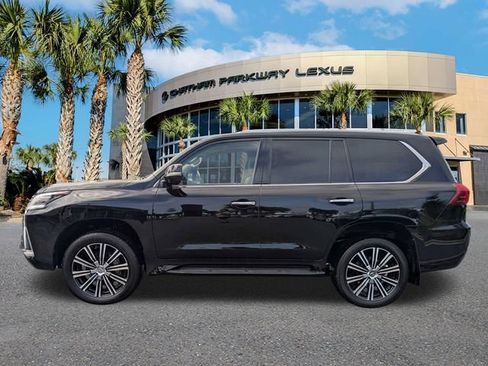 Used 2019 Lexus LX 570 4WD image 6