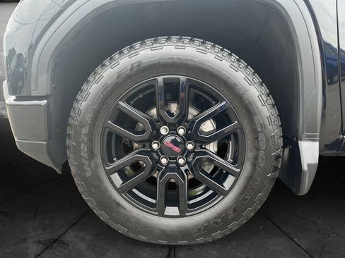 Used 2024 GMC Sierra 1500 Elevation AWD/4WD image 14