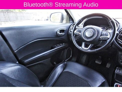 Used 2020 Jeep Compass Latitude image 9