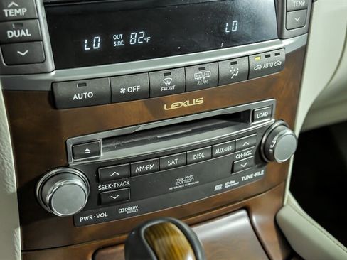 Used 2012 Lexus LS 460 AWD w/ Luxury Value Edition image 27