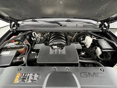 Used 2019 GMC Yukon SLT image 31