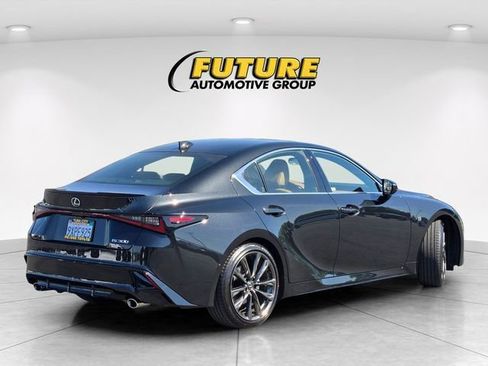 Used 2025 Lexus IS 300 F Sport RWD image 5