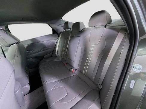 Used 2026 Hyundai Elantra SEL Sport Premium FWD image 25