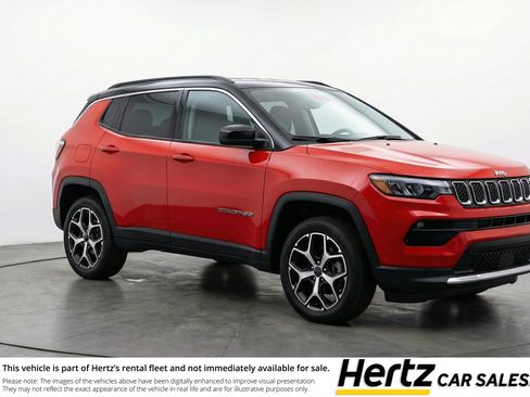 Used 2025 Jeep Compass Limited image 1