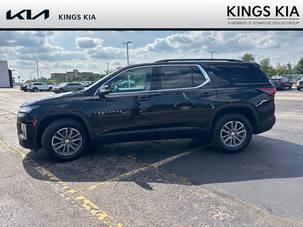 Used 2024 Chevrolet Traverse LT AWD/4WD image 11